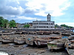 comores port et mosquee moroni